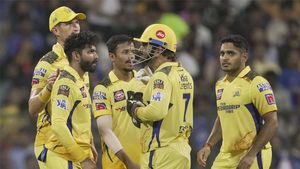 MI vs CSK: పనిచేసిన ధోనీ వార్నింగ్.. ఒక్క నోబాల్ వేయని చెన్నై బౌలర్లు!