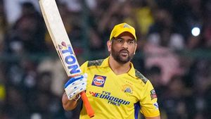 MS Dhoni : ఐపీఎల్ రిటైర్‌మెంట్‌పై ధోనీ కీలక వ్యాఖ్యలు.. అప్పుడే అసలు ప్రకటనా?