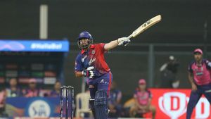 RR vs DC: పృథ్వీ షా.. ఇక నీకు రంజీలే దిక్కు! మండిపడుతున్న ఫ్యాన్స్!