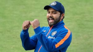 హ్యాపీ బర్త్‌డే హిట్‌మ్యాన్.. రోహిత్‌పై విషెస్ వర్షం కురిపిస్తున్న ఫ్యాన్స్!