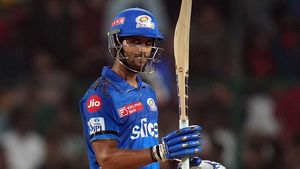 MIvsCSK : సచిన్ రికార్డు బద్దలు కొట్టిన తెలుగు కుర్రాడు..!