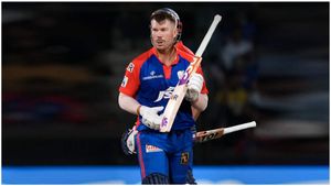 DCvsKKR : నా జిడ్డు బ్యాటింగ్ వెనుక కారణం అదే: డేవిడ్ వార్నర్