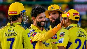 DC vs CSK: ఢిల్లీ ఘోర పరాజయం.. క్వాలిఫయర్స్‌కు ధోనీ సేన!