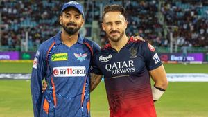 అందుకే షెహ్‌బాజ్‌ అహ్మద్‌పై వేటు వేసాం: ఫాఫ్ డుప్లెసిస్