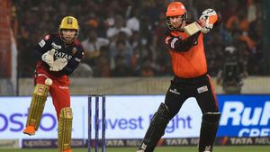 SRHvsRCB : క్లాసెన్ కాకా నువ్వు కేక.. కావ్య పాప ఫుల్ ఖుష్.. ఆరెంజ్ ఆర్మీ ఫిదా!
