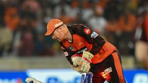 SRHvsLSG : క్లాసెన్ కాకపై బీసీసీఐ గుస్సా.. ఫైన్ విధించిన అంపైర్లు.. అమిత్ మిశ్రాపై కూడా..!