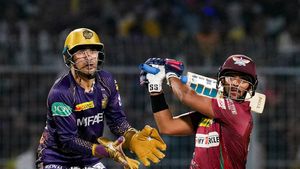 KKR vs LSG: లక్నోను ఆదుకున్న నికోలస్ పూరణ్.. కేకేఆర్ ముందు పోరాడే లక్ష్యం!
