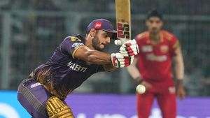 KKRvsPBKS : గెలిచిన ఆనందం లేకుండా పోయింది.. నితీష్ రాణాకు బీసీసీఐ ఫైన్!
