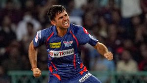 LSGvsMI : లక్నోకు లక్కీగా మారిన బిష్ణోయి.. ఏం బౌలింగ్‌రా అది!