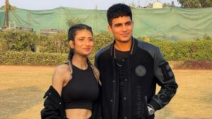 IPL 2023: నీ అక్క ఆర్‌సీబీ బౌలర్లతో.. శుభ్‌మన్ గిల్‌పై కోహ్లీ ఫ్యాన్స్ జుగుప్సాకరమైన ట్రోలింగ్!