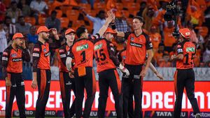 SRHvsLSG : త్రిపాఠీ మళ్లీ మెరుస్తాడా?.. టాప్ స్కోరు చేసే బ్యాటర్లు వీళ్లే!