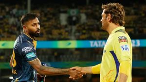 IPL 2023 Final: టాస్ గెలిచిన ధోనీ.. గుజరాత్‌దే బ్యాటింగ్!