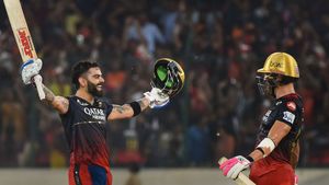 సన్‌రైజర్స్‌పై నాలుగేళ్ల ప్రతీకారాన్ని తీర్చుకున్న కోహ్లీ- రేర్ ఫీట్