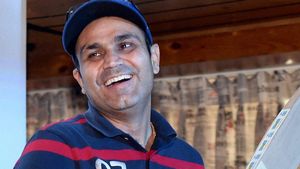 LSGvsMI : సూరీడికి ఆ నెంబర్ పర్మినెంట్ చేసేయండి.. ముంబైకి సెహ్వాగ్ సలహా!