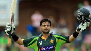 టీమిండియాలో డేంజరస్ బౌలర్ లేడు: పాక్ క్రికెటర్