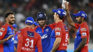 IPL 2023: ఢిల్లీ క్యాపిటల్స్ సంచలన నిర్ణయం.. ఆ భారత ఆటగాళ్లకు గుడ్‌బై!