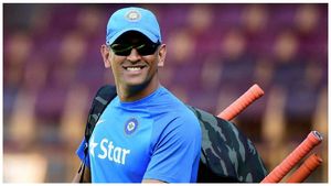 TNPL 2023 సీఎస్‌కే మాజీ ప్లేయర్ వీరవిహారం.. వదిలేసినందుకు ధోనీ టీంపై ఫ్యాన్స్ గుస్సా!