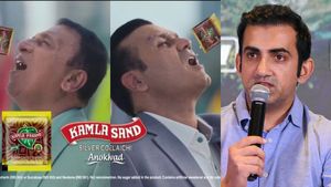 డబ్బుల కోసం ఇంత దిగజారుతారా? సెహ్వాగ్, గవాస్కర్‌పై గౌతమ్ గంభీర్ ఫైర్!