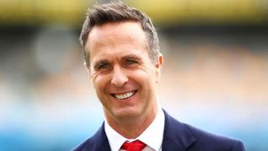 బజ్‌బాల్ ఒక్కటే కాదు.. ఇంత తెలివి కూడా ఉండాలి! మైఖేల్ వాన్ ఫైర్!