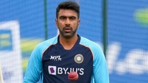 ధోనీలా రోహిత్ శర్మ చేయలేకపోయాడు: రవిచంద్రన్ అశ్విన్