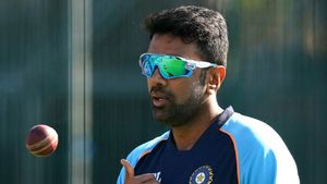 Ashwin: ఆసీస్‌తో సిరీస్ నా చివరిదని భార్యకు చెప్పా.. అప్పుడలాగే అనుకున్నా: అశ్విన్