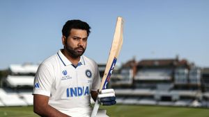 Rohit Sharma జట్టులో మార్పులు తప్పవు.. కుర్రాళ్లకు అవకాశాలు ఇస్తాం: రోహిత్