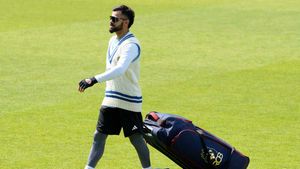 INDvsAUS కోహ్లీ తడబడకుండా 20 స్కోర్ చేస్తే.. ఆ తర్వాత మ్యాచ్ మజాగా ఉంటుందిట!