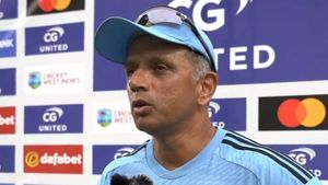 ఆ స్టార్లు లేకపోవడంతో ఓడిన టీమిండియా.. ఆడించి లాభం లేదంటున్న లెజెండ్!