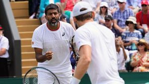 బోపన్న జోడీకి తప్పని నిరాశ.. స్వియటెక్‌ను ఓడించినా ఫైనల్ చేరని స్విటొలినా!