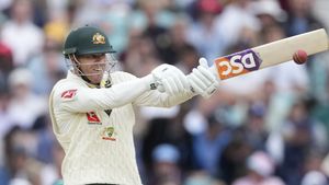 Ashes 2023: అరుదైన రికార్డు సృష్టించిన వార్నర్.. అందరినీ దాటేసి టాప్ ప్లేస్‌లోకి!