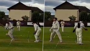 తాతనా మజాకా.. 83 ఏళ్ల వయసులో ఆక్సిజన్ సిలిండర్‌తో వికెట్ కీపింగ్! (వీడియో)