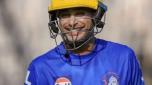 అంబటి రాయుడు యూటర్న్.. మళ్లీ బ్యాట్ పట్టనున్న తెలుగు తేజం!