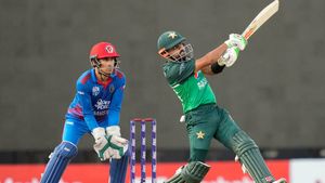 PAK vs AFG: బాబర్ ఆజామ్ జోరు.. అఫ్గాన్ బేజారు!