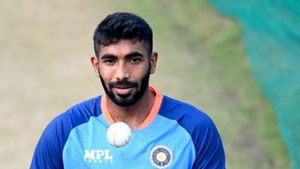 IND vs IRE: బూమ్ బూమ్.. బుమ్రా! 5 బంతుల్లో 2 వికెట్లు! (వీడియో)