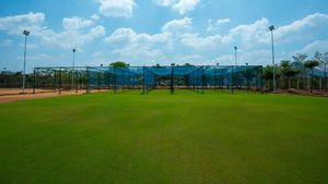 చెన్నై సూపర్ కింగ్స్ కీలక నిర్ణయం.. మరో క్రికెట్ అకాడమీ షురూ..!