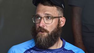 IPL 2024: సన్‌రైజర్స్ నయా కోచ్ సంచలన నిర్ణయం.. ఆ ఆటగాళ్ల‌కు గుడ్‌బై!