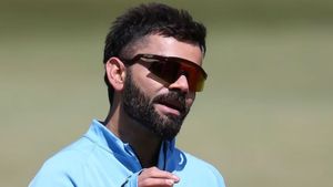 Virat Kohli: ఇన్‌స్టాలో కోహ్లీ భారీ సంపాదన.. ఆ వార్తలన్నీ అబద్ధమేనన్న కింగ్ కోహ్లీ!