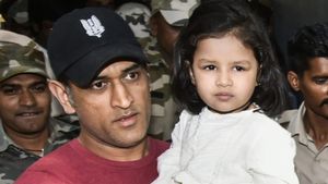 MS Dhoni: ధోనీ కూతురు జీవా.. ఏ స్కూల్‌లో చదువుతోంది? అక్కడ ఫీజు ఎంత?