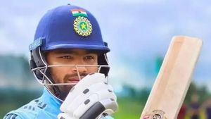 IND vs IRE: సిక్సర్ల సింగ్ అరంగేట్రం.. దబిడి దిబిడే!