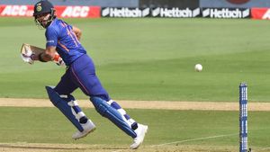 బాప్‌రే.. 277 కిలోమీటర్లు పరుగెత్తిన కోహ్లీ!