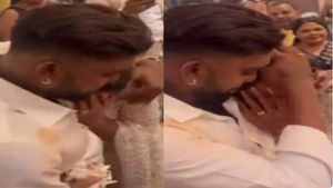 చెల్లి పెళ్లి.. కన్నీరు పెట్టుకున్న ఆర్‌సీబీ స్టార్!