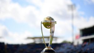 World Cup 2023: చార్మినార్ చేరుకున్న వరల్డ్ కప్ ట్రోఫీ.. ఫ్యాన్స్ ఫుల్ ఖుష్!