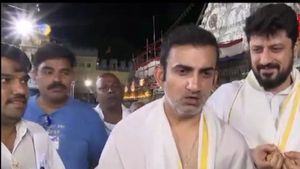 తిరుమల వెంకన్నను దర్శించుకున్న గౌతమ్ గంభీర్.. ప్రపంచకప్ భారత్‌దేనన్న బీజేపీ ఎంపీ!