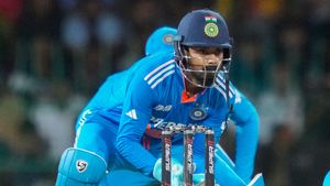 IND vs SL: కుల్దీప్‌తో మాస్టర్ ప్లాన్.. ధోనీని గుర్తు చేసిన కేఎల్ రాహుల్! (వీడియో)