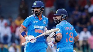 IND vs PAK: శతక్కొట్టిన రాహుల్, కోహ్లీ.. పాక్ ముందు దిమ్మతిరిగే లక్ష్యం!