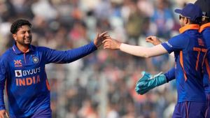 రాహుల్ వల్లే వికెట్లు.. బౌలింగ్‌తోనే కాదు బ్యాట్‌తోనూ గెలిపిస్తా: కుల్దీప్ యాదవ్