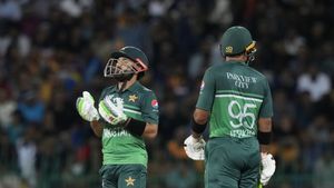 PAK vs SL: ఆదుకున్న రిజ్వాన్.. శ్రీలంక ముందు భారీ లక్ష్యం!