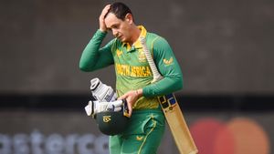 షాకింగ్ న్యూస్.. రిటైర్మెంట్ ప్రకటించిన క్వింటన్ డికాక్