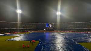 IND vs PAK: వర్షం అంతరాయం.. డక్‌వర్త్ లూయిస్ లెక్కలు ఏంటంటే?