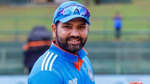 India vs Pakistan: రోహిత్ బ్రో.. ఆ అరకొర ఆటగాడు అవసరమా?